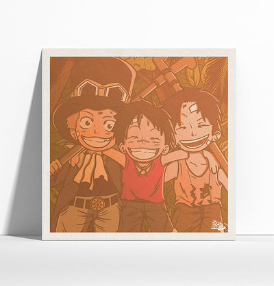Mock up de l'affiche japonaise rétro vintage représentant Luffy, Ace et Sabo du manga One Piece dans un style Polaroid. Idéale pour une déco murale vintage. Création d'Enzo Beltoise