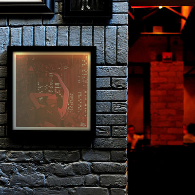 Poster gaming néon dans une décoration moderne immersive